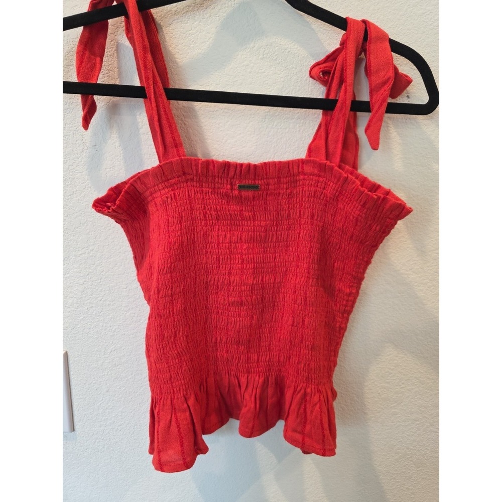 Billabong Women's Smocked Top Sz L Shoulder Ties Ruffle Hem Red Boho Festival - Picture 5 of 6